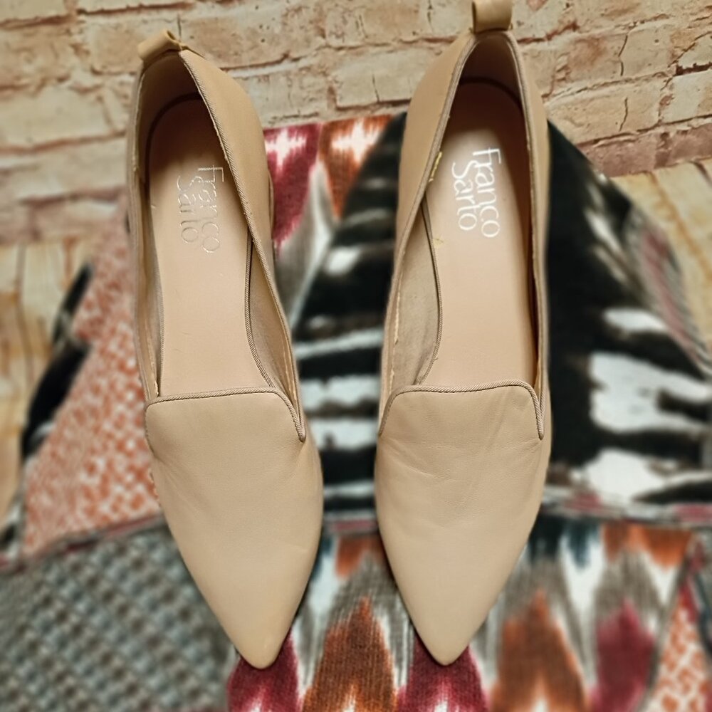 Franco Sarto Women's Beige Leather Slip On Point Toe Loafer Shoes Size 9.5